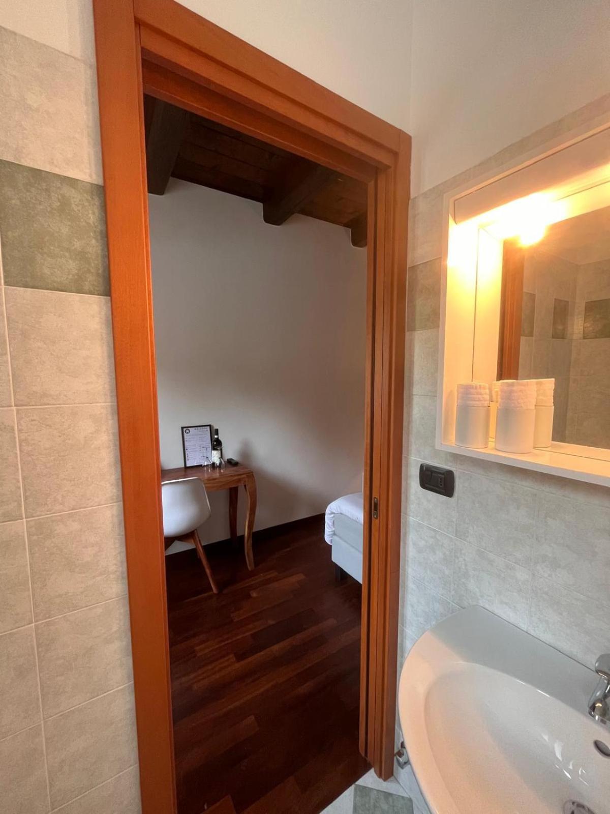 Camera Matrimoniale con Bagno Privato